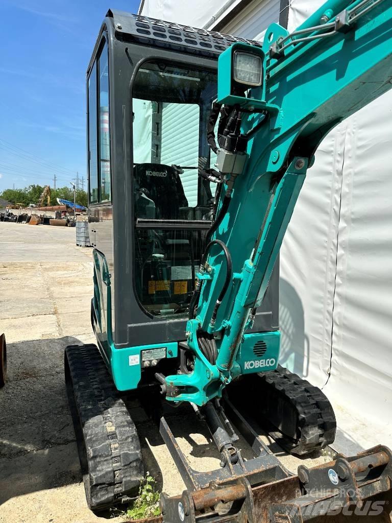 Kobelco SK17SR-3E Mini bagri <7t