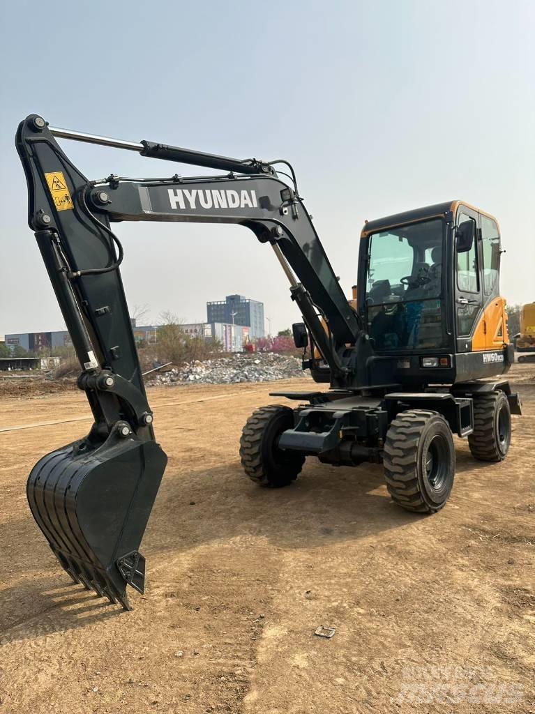 Hyundai HW 60 Eco Bagri na kolesih