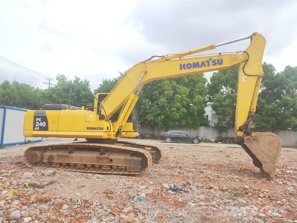 Komatsu PC 240 LC-8 Bagri goseničarji