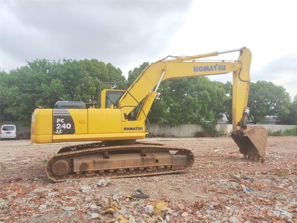 Komatsu PC 240 LC-8 Bagri goseničarji