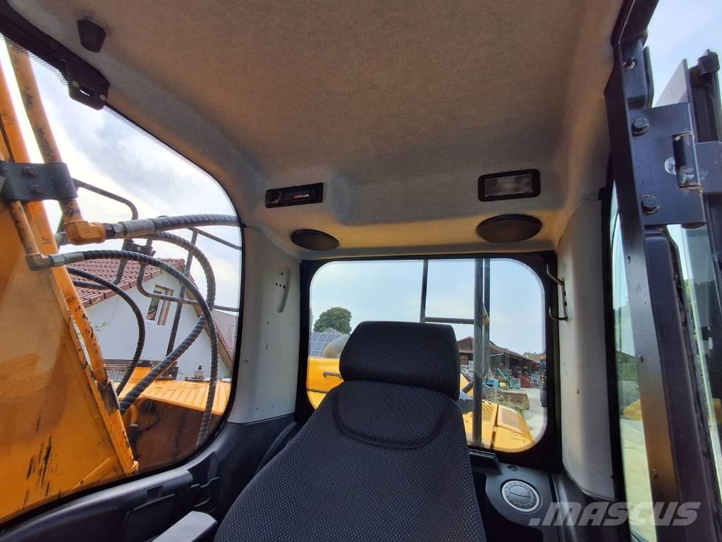 JCB JS210LC T4F Bagri goseničarji