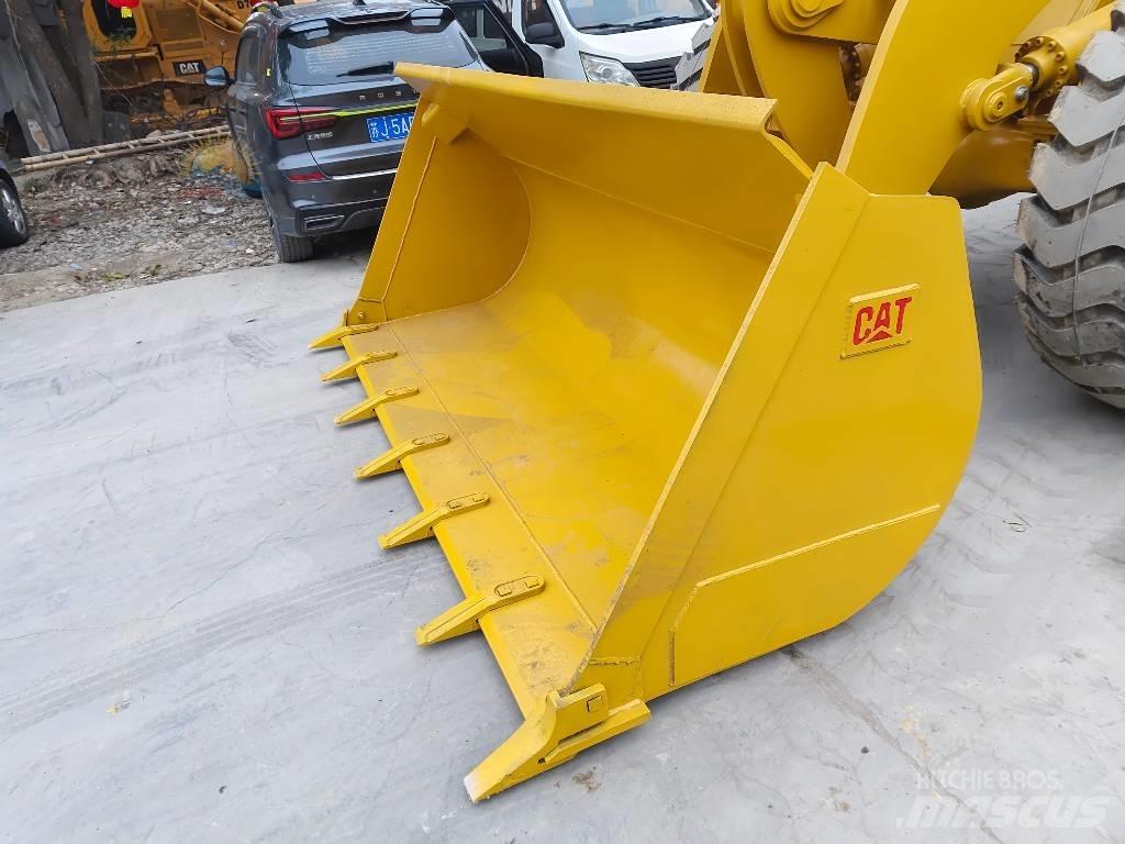 CAT 950 H Kolesni nakladalci