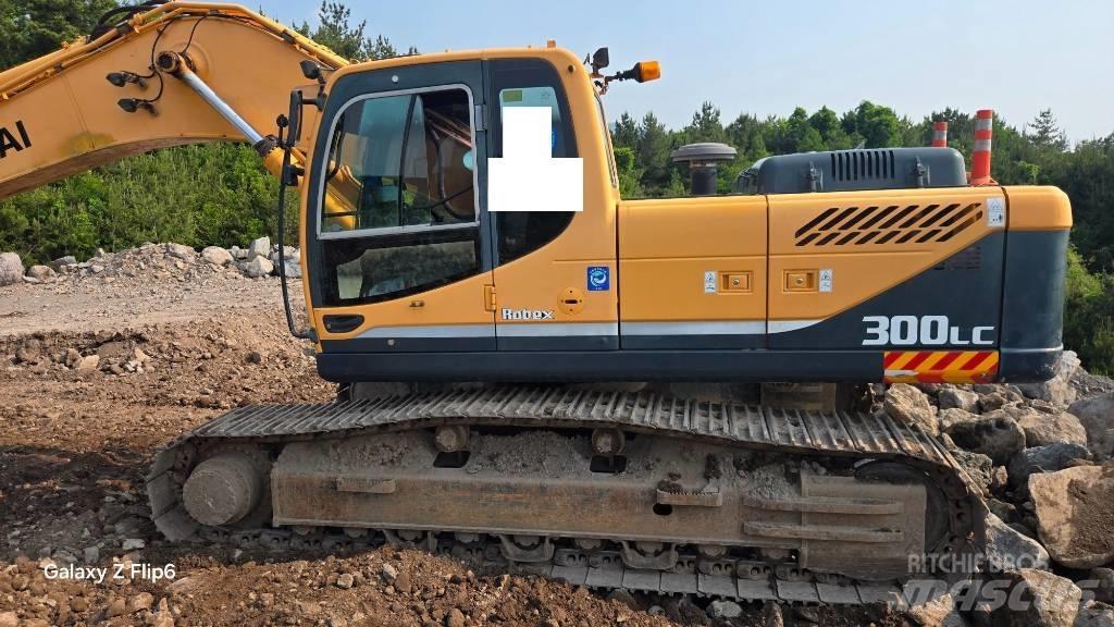 Hyundai Robex 300 LC Bagri goseničarji