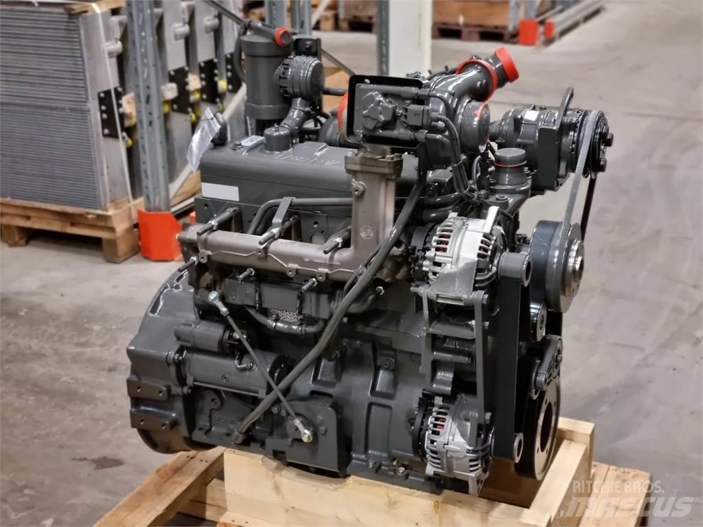 Komatsu 49 AWF Motorji