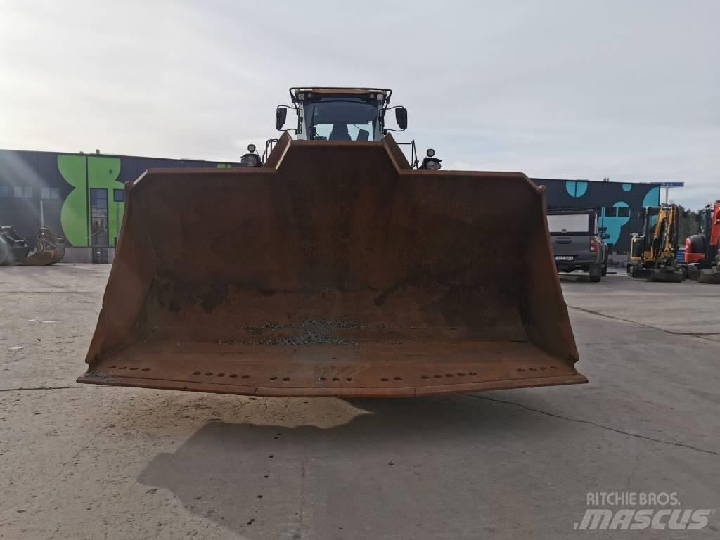 CAT 980M Kolesni nakladalci