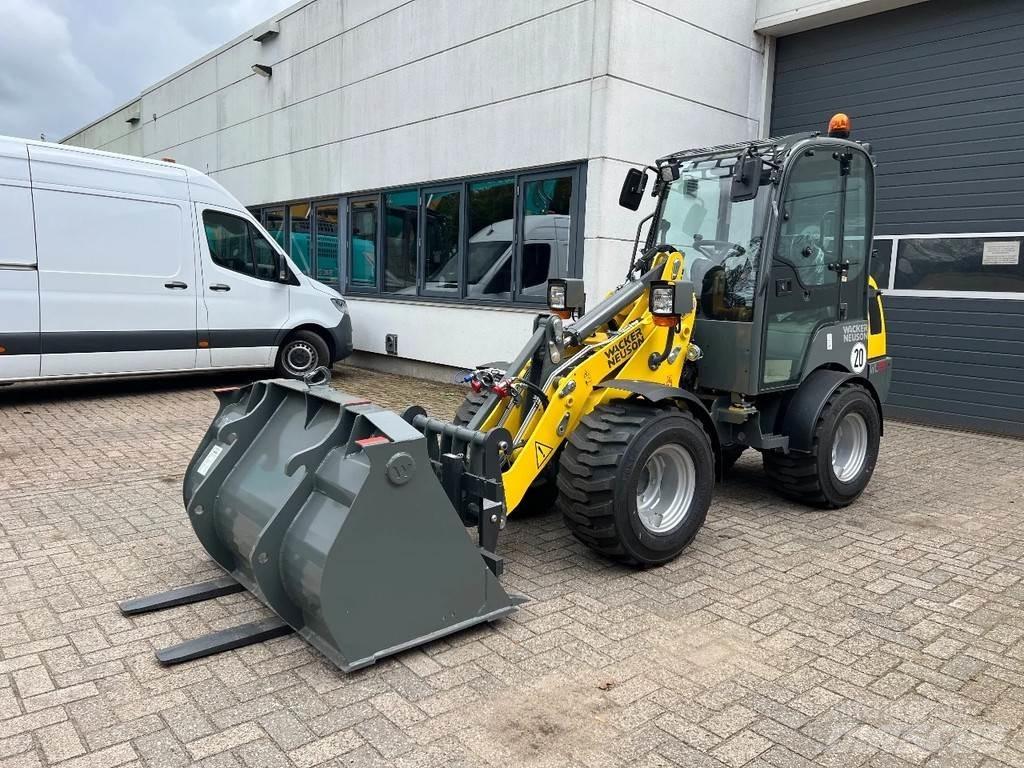 Wacker Neuson WL25 Kolesni nakladalci