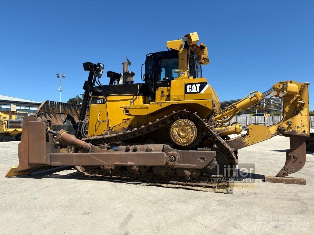 CAT D 9 T Buldožerji goseničarji