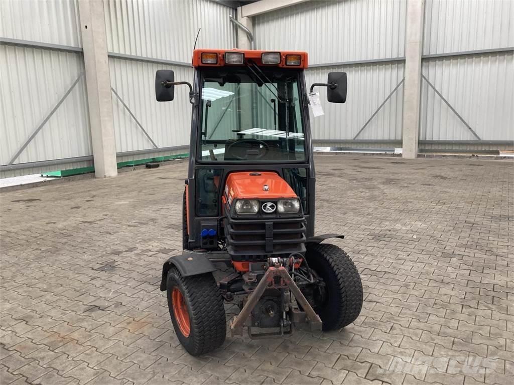 Kubota B2110 Manjši traktorji
