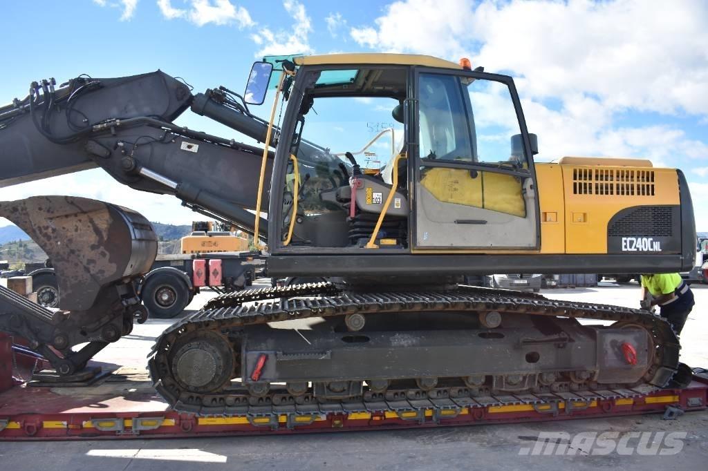 Volvo EC 240 C N L Bagri goseničarji