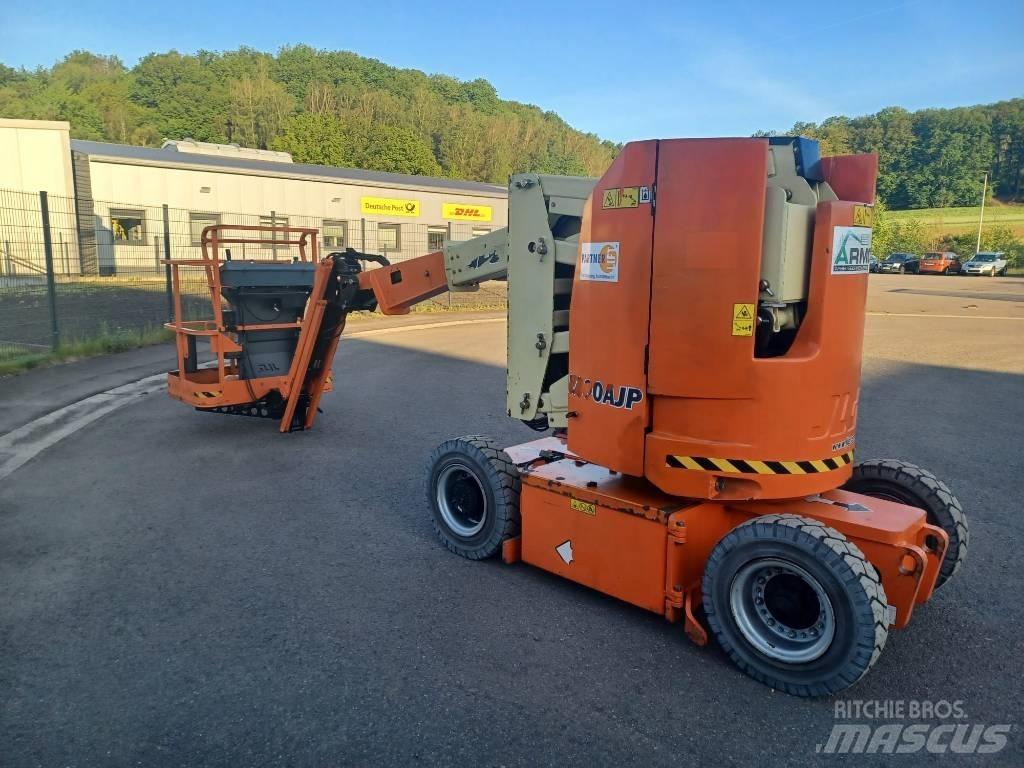 JLG E 300 AJP Zglobne dvižne ploščadi
