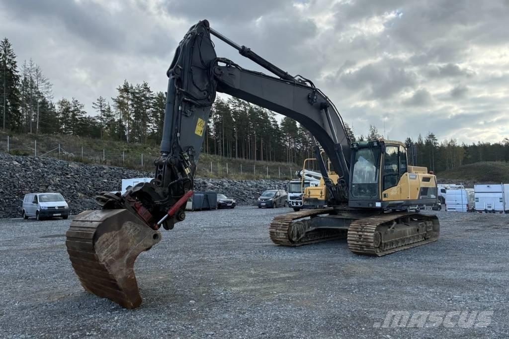 Volvo EC 300 D Bagri goseničarji