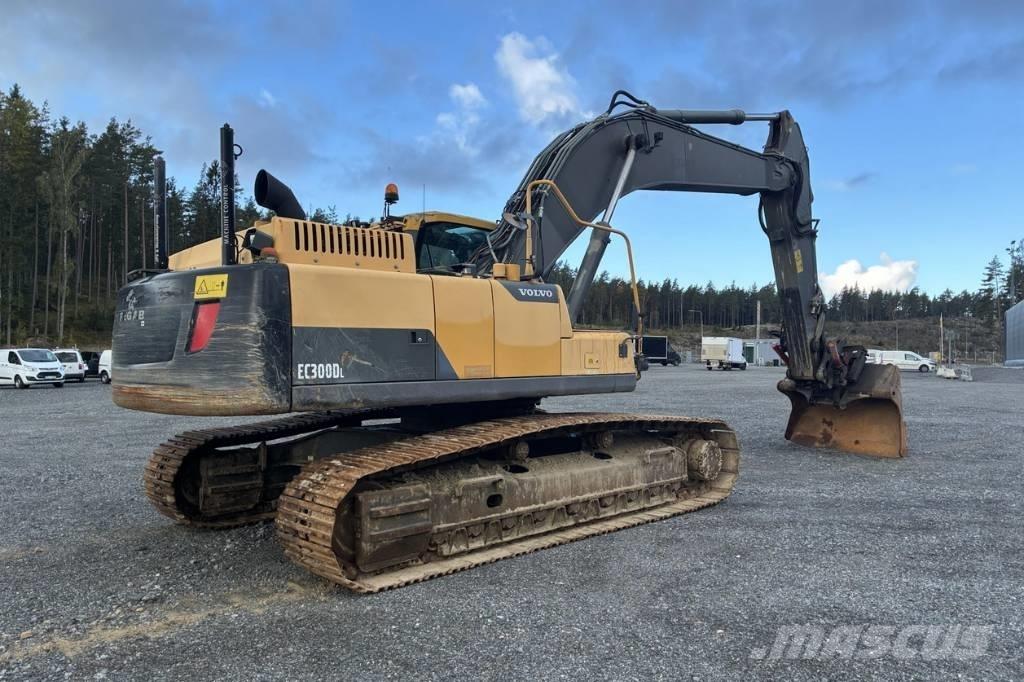 Volvo EC 300 D Bagri goseničarji