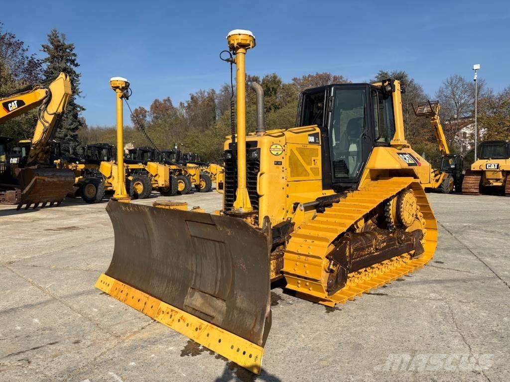 CAT D 6 N XL Buldožerji goseničarji