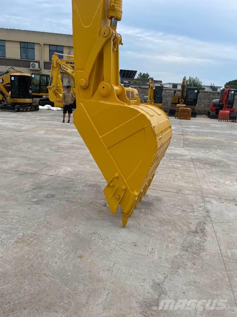 Komatsu pc220-7 Bagri goseničarji
