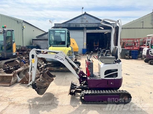 Takeuchi TB 210 Mini bagri <7t