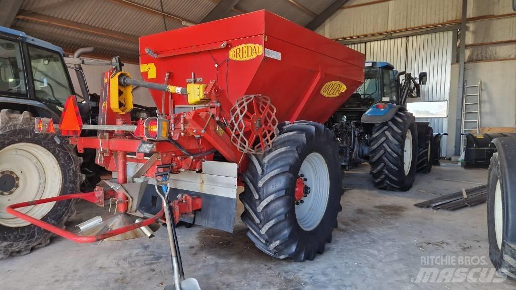 Bredal K 65 Trosilniki mineralnega gnojila