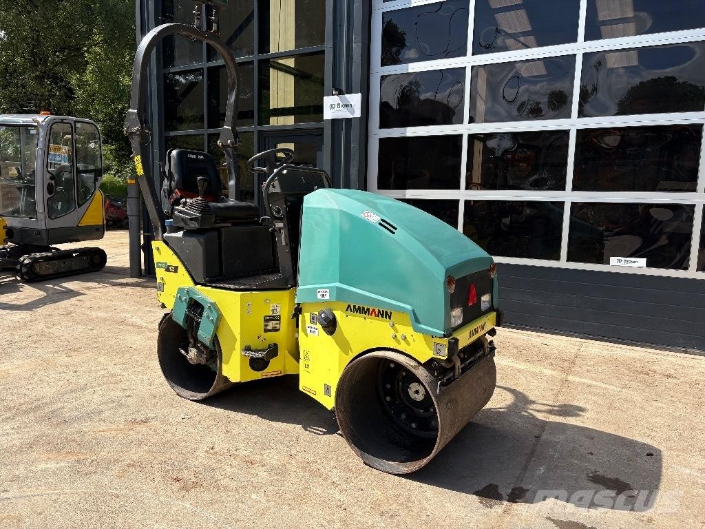 Ammann ARX 12 Dvojni valjarji