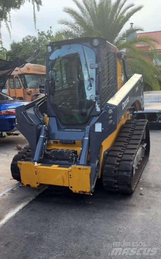 John Deere 331G Skid steer mini nakladalci