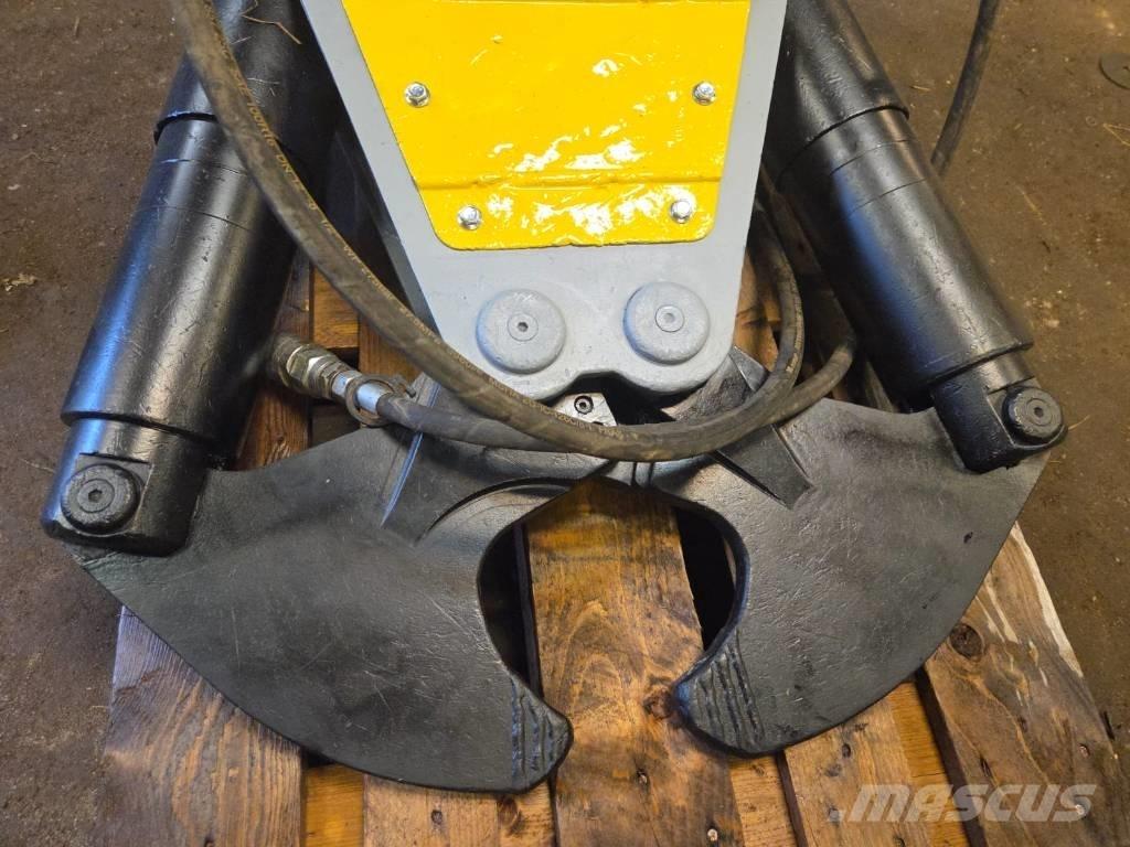 Brokk CC400 Klešče