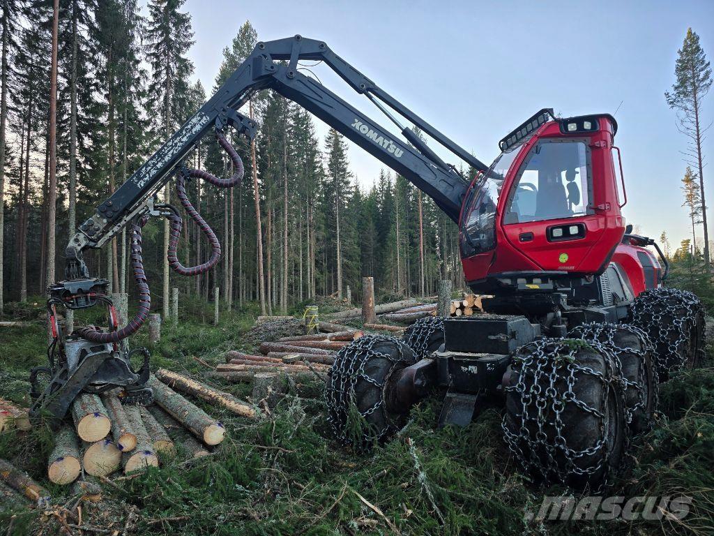 Komatsu 901 Harvesterji