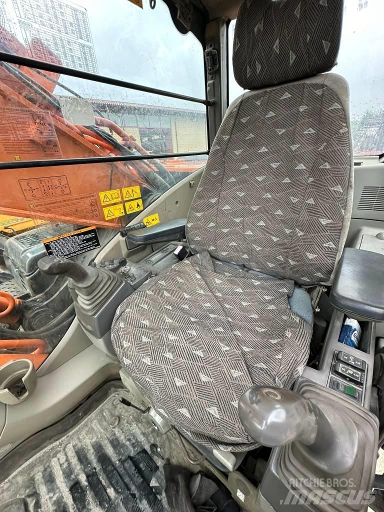 Hitachi ZX 350 LC N Bagri goseničarji