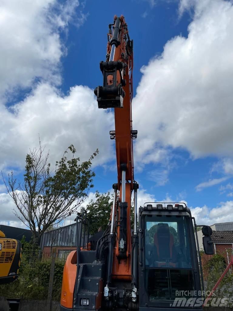 Doosan DX 140 LCR Bagri goseničarji