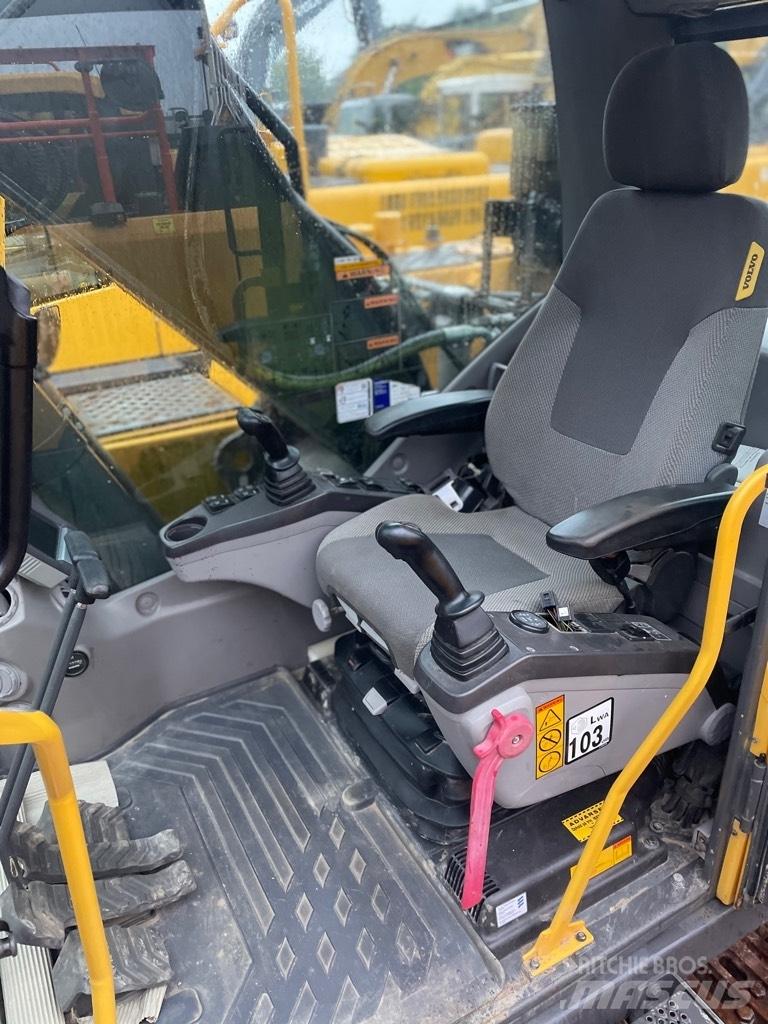 Volvo EC210C Bagri goseničarji