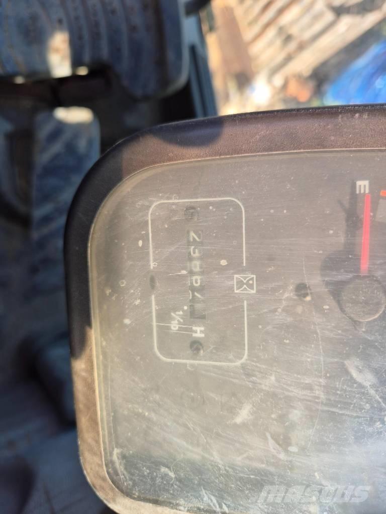 Volvo EC 290 B LC Bagri goseničarji