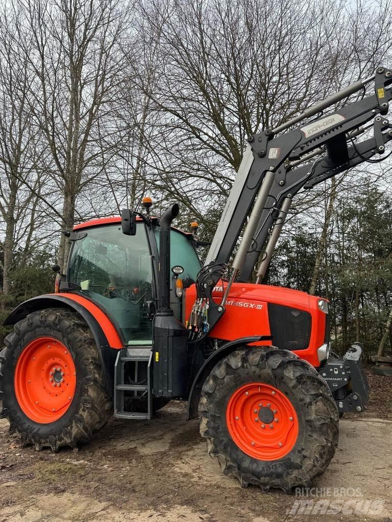 Kubota M135GX Traktorji