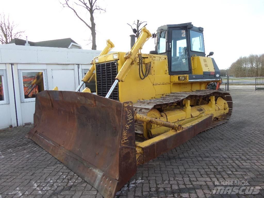 Komatsu D85P-21 Buldožerji goseničarji