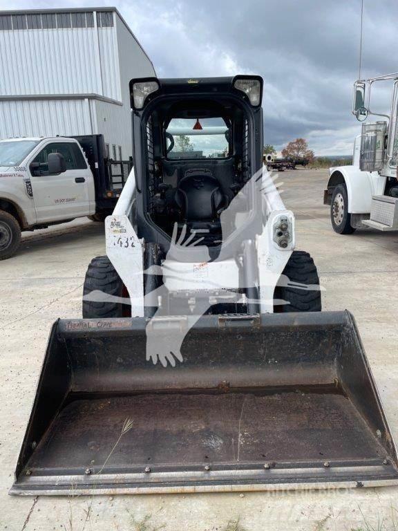 Bobcat S570 Skid steer mini nakladalci