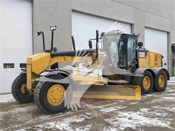 CAT 140M3 AWD Grederji