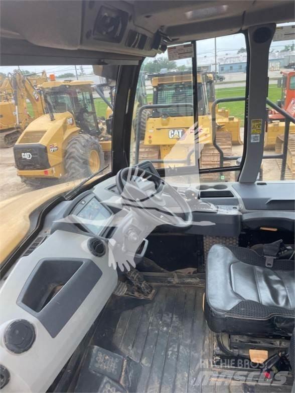 CAT 730 Zglobni demperji