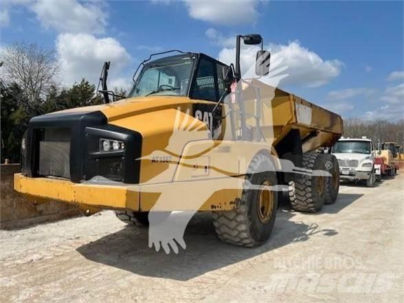CAT 740B Zglobni demperji