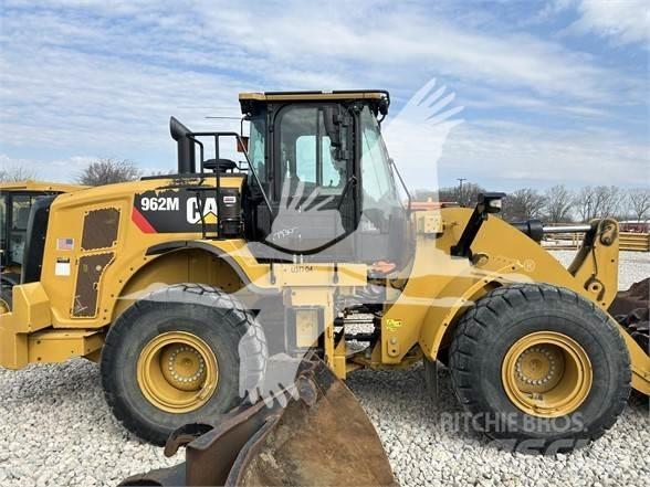 CAT 962M Kolesni nakladalci