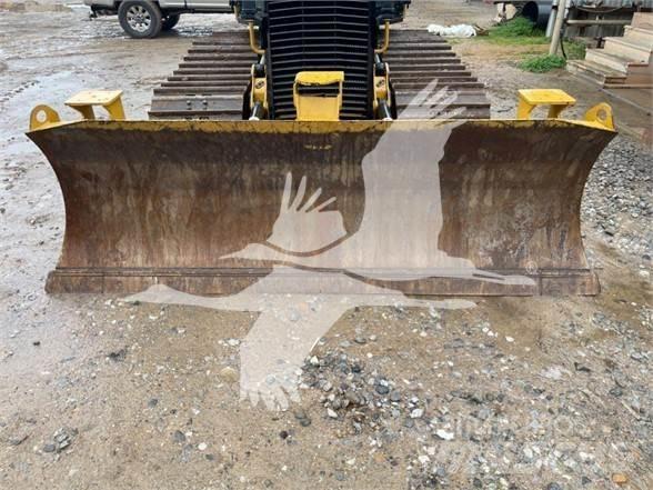 CAT D3 LGP Buldožerji goseničarji
