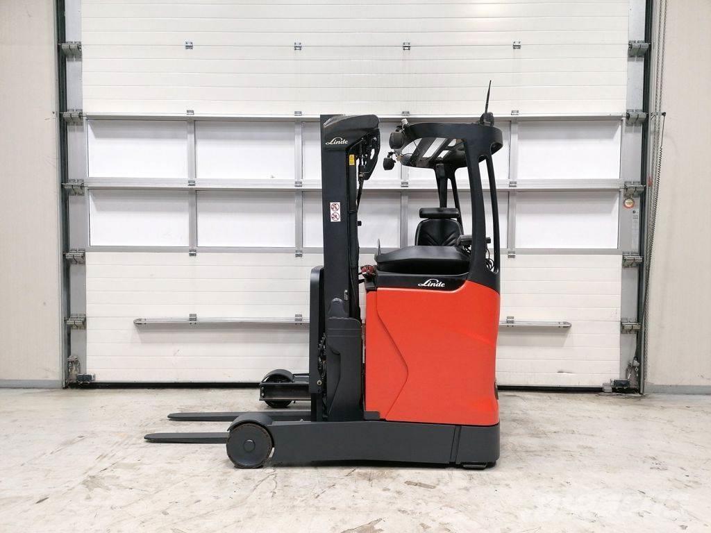 Linde R14B-01 Viličarji s pomičnim teleskopom