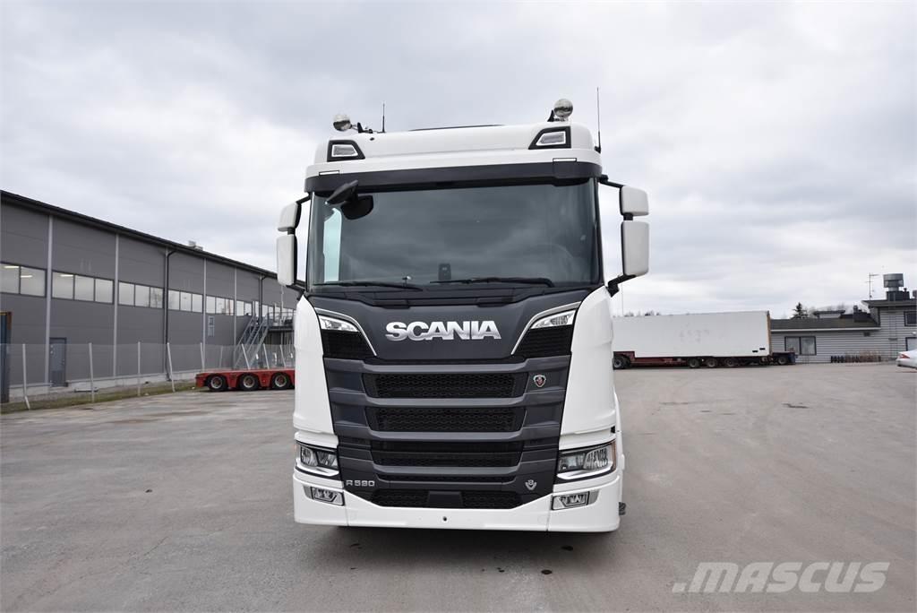 Scania R590 8X4 Kotalni prekucni tovornjaki