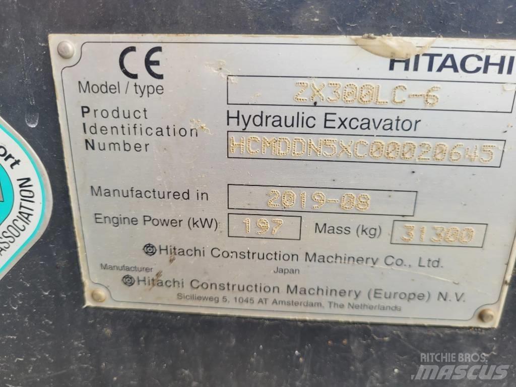 Hitachi ZX 300LC6 Bagri goseničarji