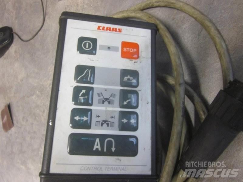 CLAAS LINER 3000 Zgrabljalniki