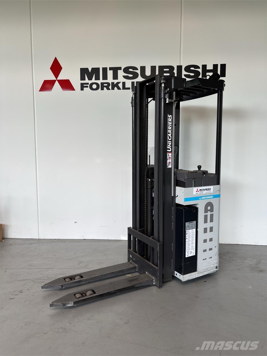 Atlet AJN160 Samopogonski ročni viličarji