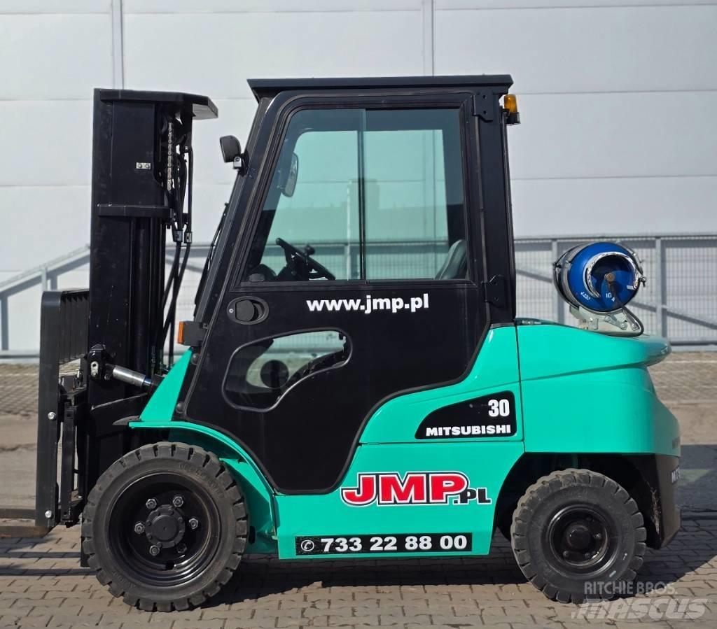 Mitsubishi FG 30 N Plinski viličarji