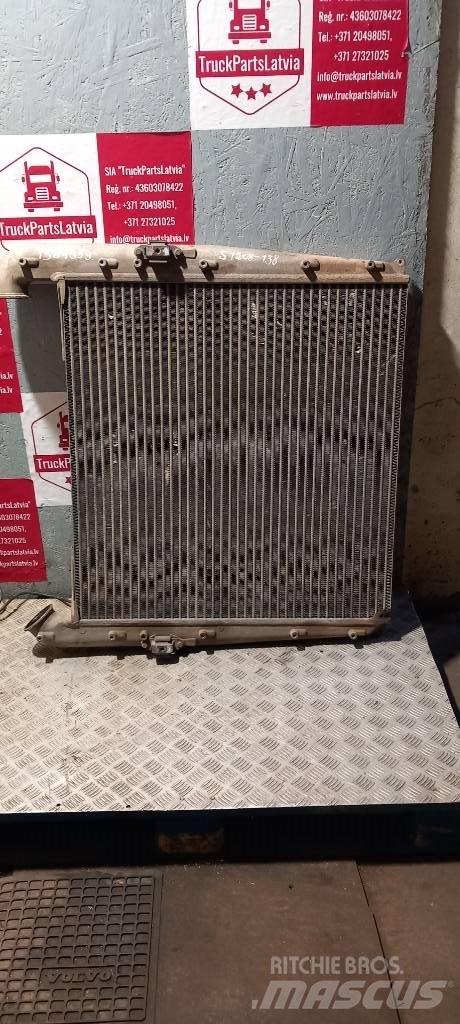 Scania 94 D.     1384059 Radiatorji