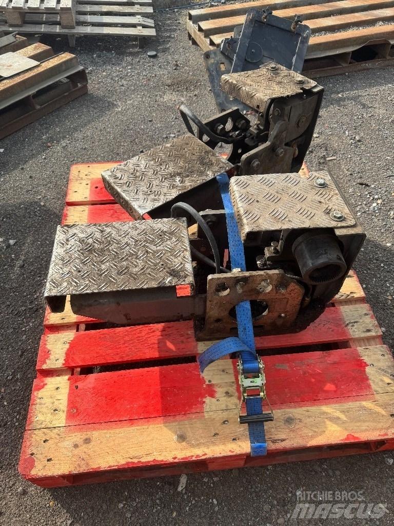 Vögele Super 1303-3i Asfaltni finišerji
