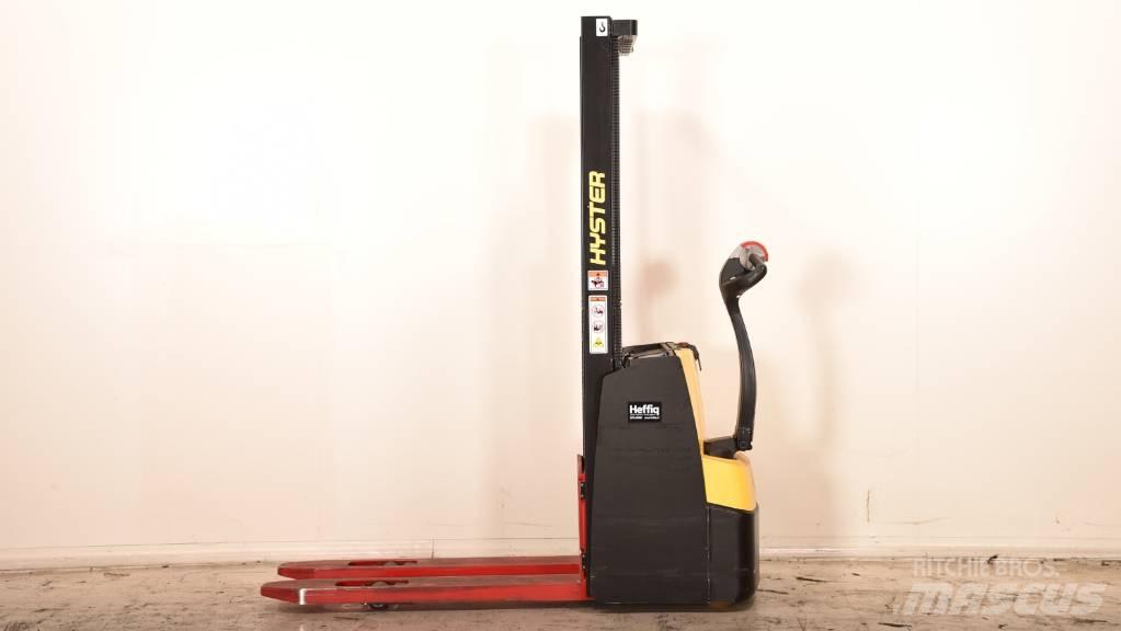 Hyster S 1.0E Ročni električni viličar