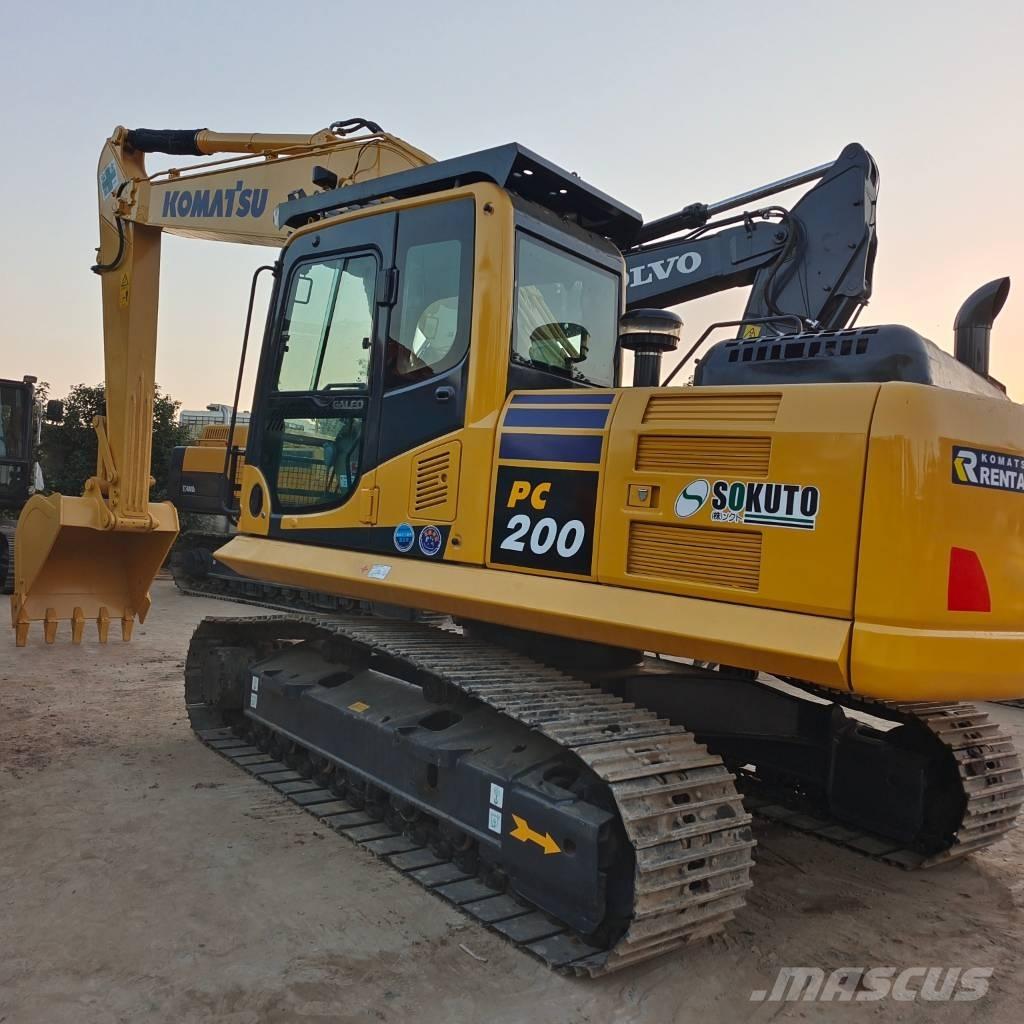 Komatsu PC 200-8 Bagri goseničarji
