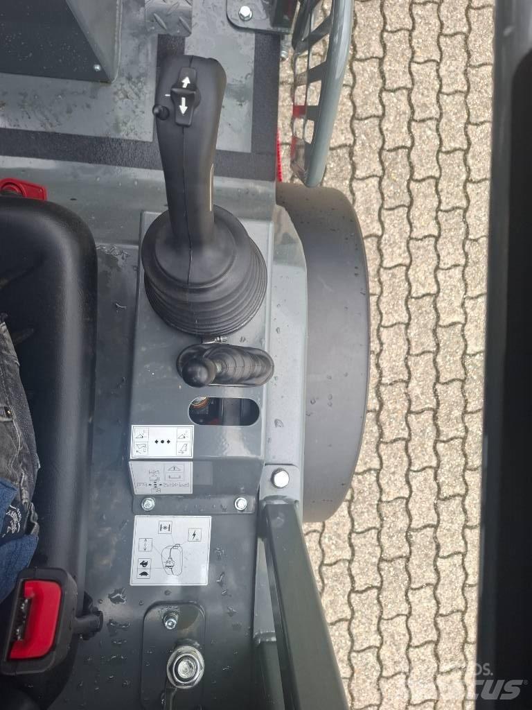 Weidemann 1280 Mini nakladalci