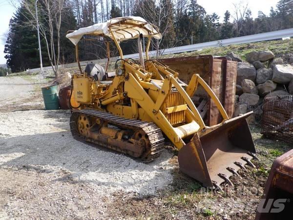 Komatsu D20S-3 Buldožerji goseničarji