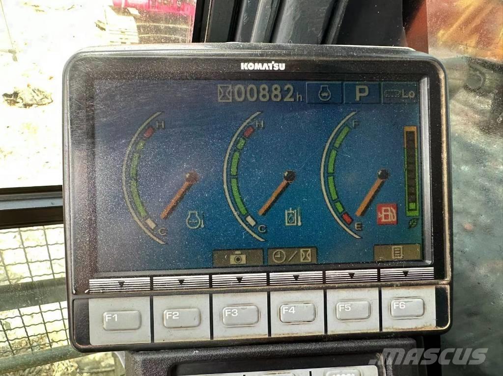 Komatsu PC 240-8 Bagri goseničarji