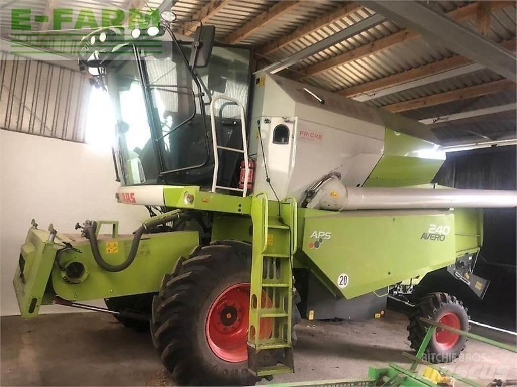 CLAAS avero 240 Kombajni